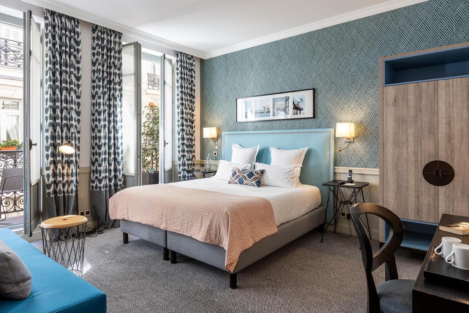 Où Dormir près de la Seine : 10 Hôtels Romantiques à Paris